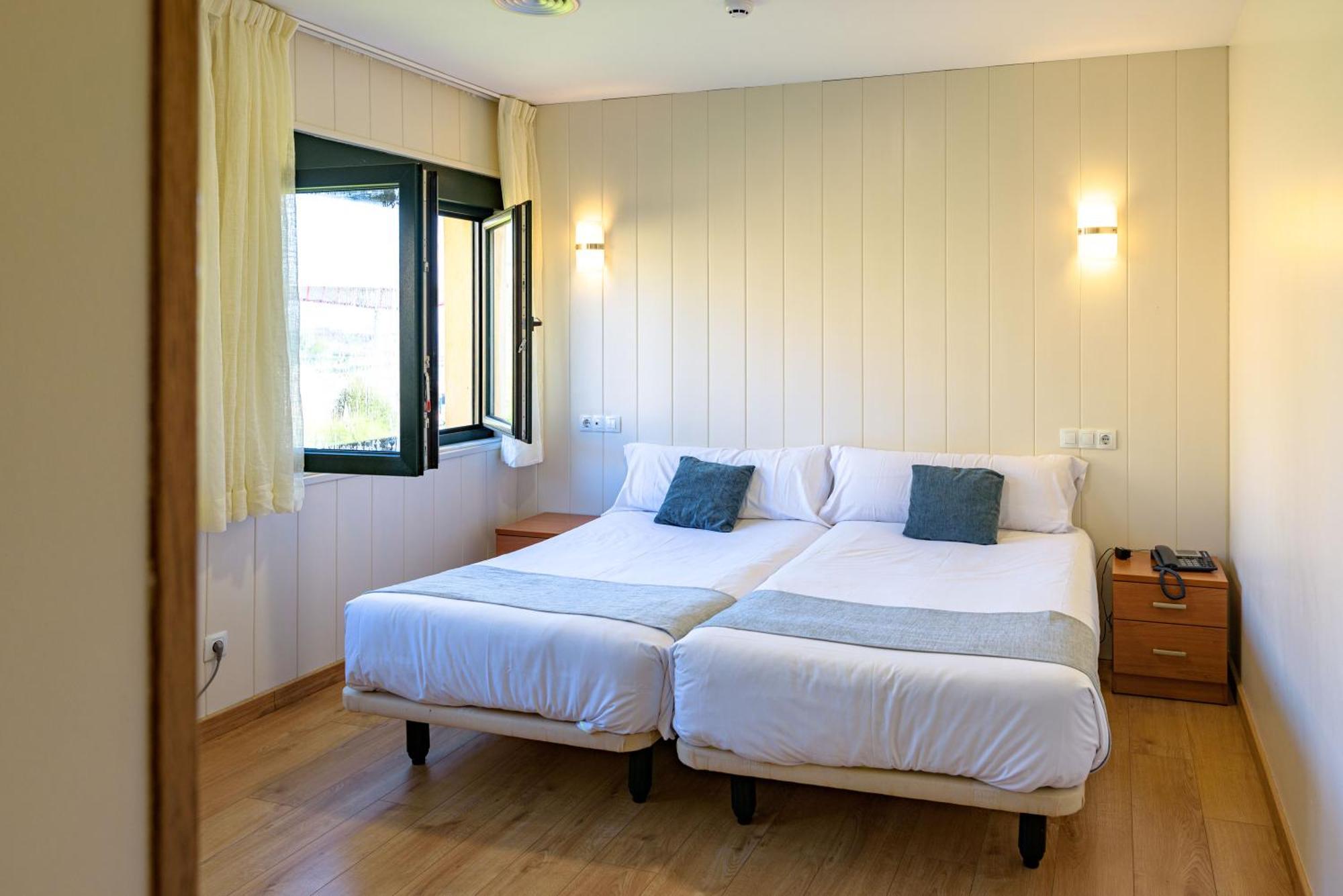 Hotel Alda Fogar Do Marineiro รีบาเดโอ ภายนอก รูปภาพ