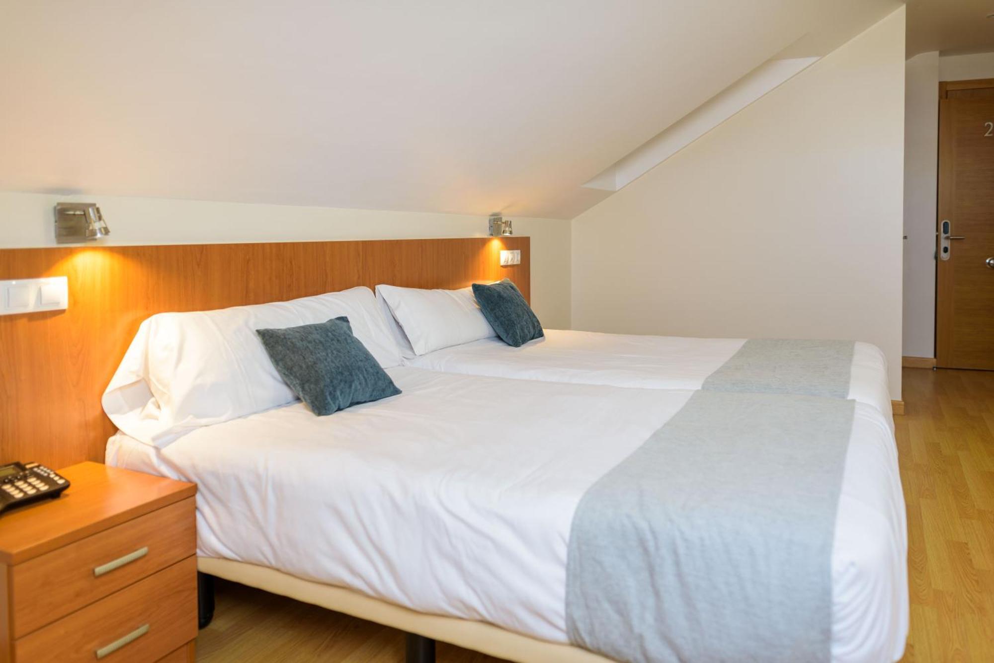 Hotel Alda Fogar Do Marineiro รีบาเดโอ ภายนอก รูปภาพ