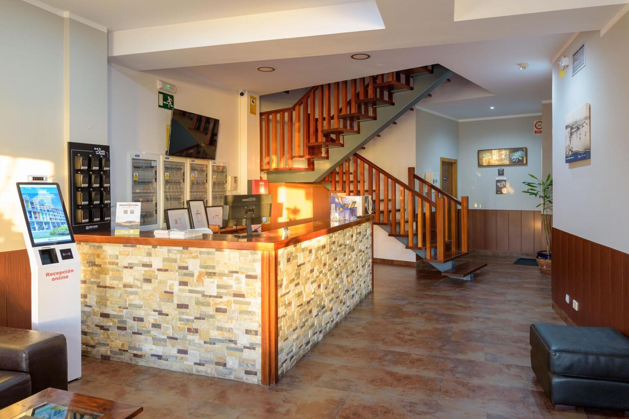 Hotel Alda Fogar Do Marineiro รีบาเดโอ ภายนอก รูปภาพ