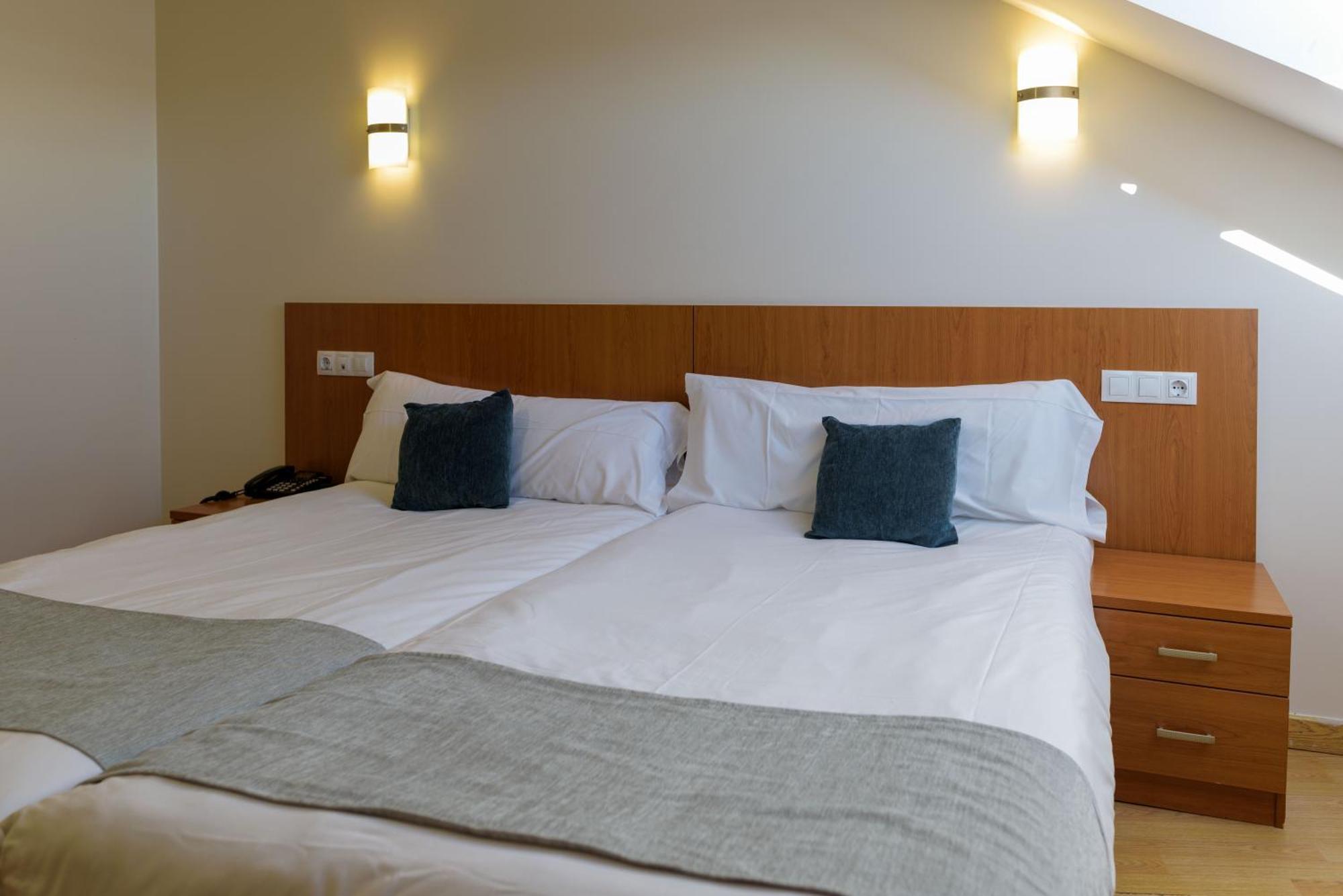 Hotel Alda Fogar Do Marineiro รีบาเดโอ ภายนอก รูปภาพ